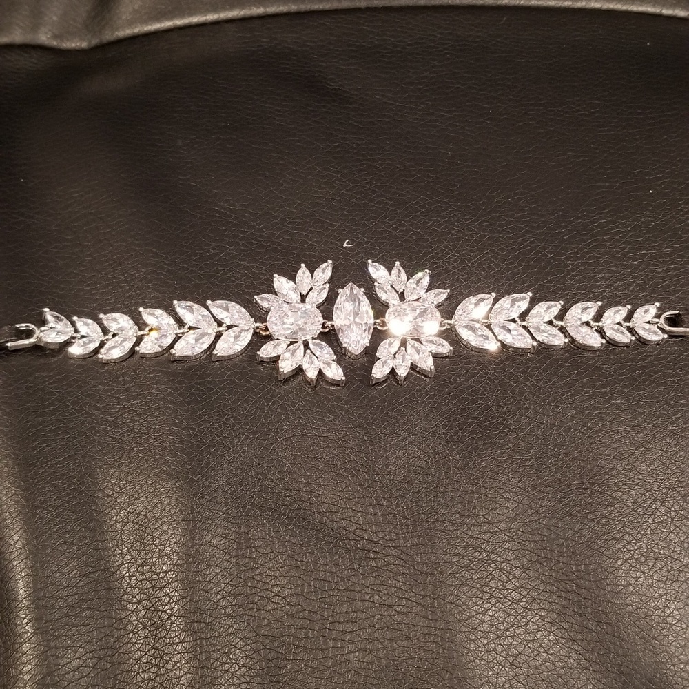 Cubic Zirconia Wrap Around Choker